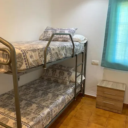 アパート Apartamento Primera Linea De Playa Con Piscina. タリファ